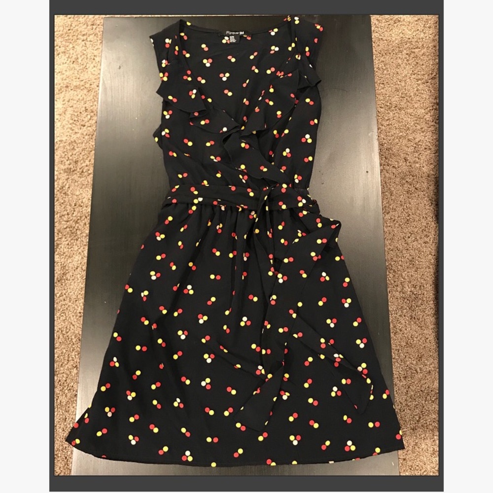 NWOT Polka Dot V Neck Summer Dress